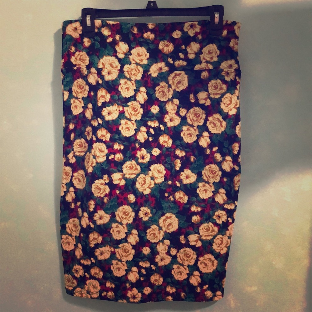 LuLaRoe floral pencil skirt